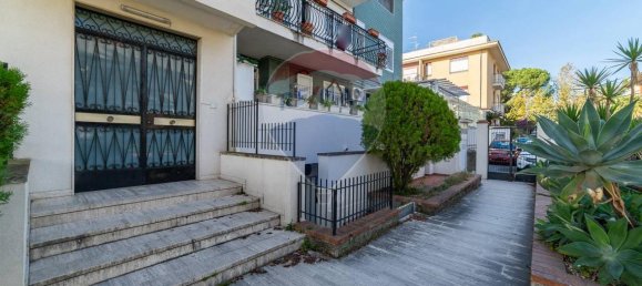 5 rooms Apartment in Gravina di Catania, Italy No. 106627 3