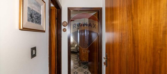 5 rooms Apartment in Gravina di Catania, Italy No. 106627 11