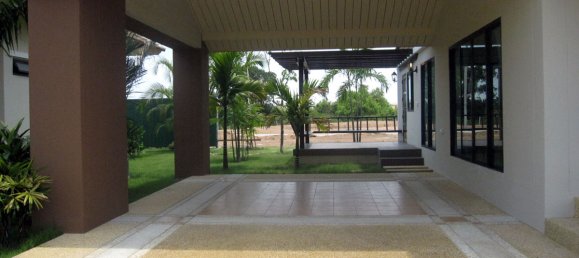 4 غرف نوم مقهى / مطعم في Pattaya, Thailand رقم 1323 4