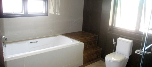 4 غرف نوم مقهى / مطعم في Pattaya, Thailand رقم 1323 22