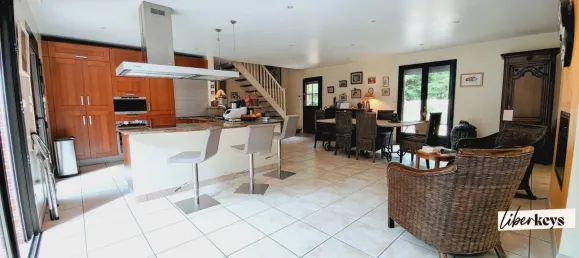 4 bedrooms House in Eure, France No. 325214 6