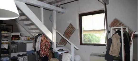 Дом с 2 комнатами в Дзерболо, Италия № 315014 11