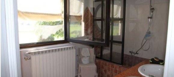 Дом с 2 комнатами в Дзерболо, Италия № 315014 16