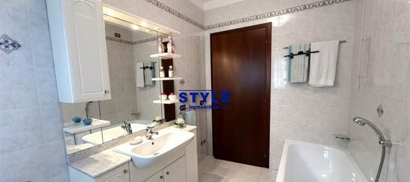 2 bedrooms Apartment in Dolo, Italy No. 303635 8