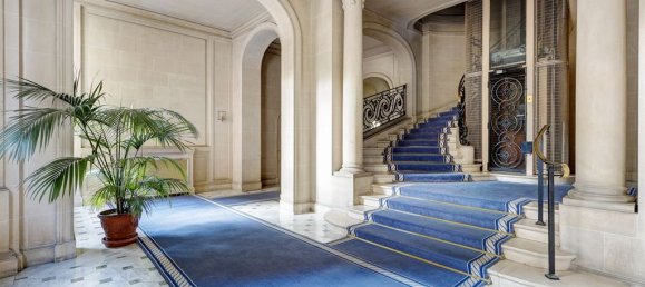 2 bedrooms Apartment in Paris, France No. 351604 18