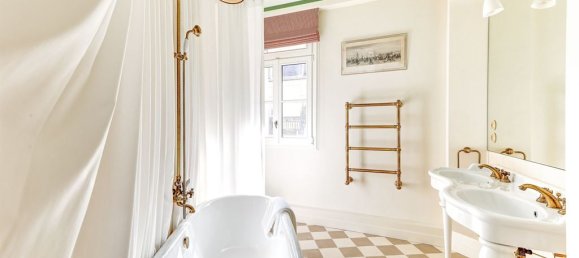 2 bedrooms Apartment in Paris, France No. 351604 15