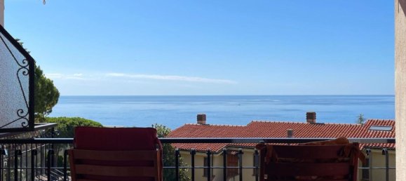 Квартира с 3 спальнями в Оспедалетти, Италия № 374604 19