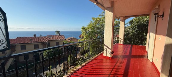 Квартира с 3 спальнями в Оспедалетти, Италия № 374604 7