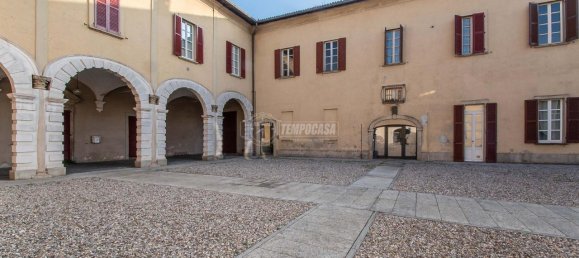 Квартира с 2 комнатами в Лураго Мариноне, Италия № 9425 21