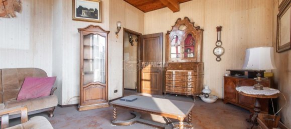 Квартира с 2 комнатами в Лураго Мариноне, Италия № 9425 5