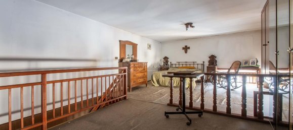 Квартира с 2 комнатами в Лураго Мариноне, Италия № 9425 16