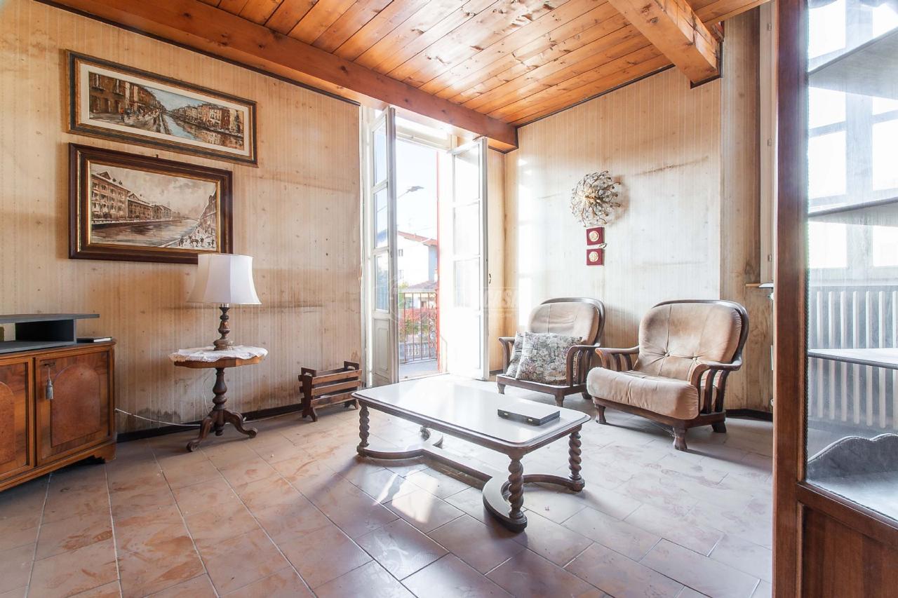 Квартира с 2 комнатами в Лураго Мариноне, Италия № 9425