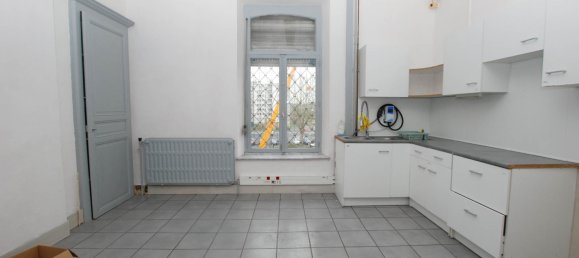 3 bedrooms House in Jeumont, France No. 81629 32