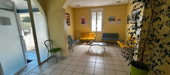  عقار تجاري في Mont-de-Marsan, France 140متر مربع رقم 352751 3