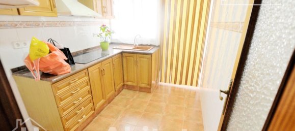 4 bedrooms Apartment in Valencia, Spain No. 177248 10