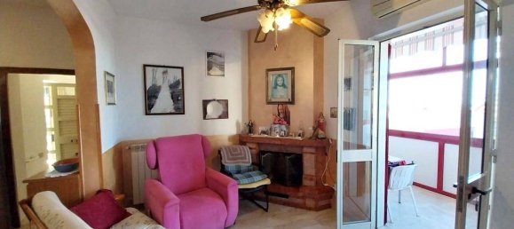 8-salle Appartement à Diamante, Italy No. 138357 19