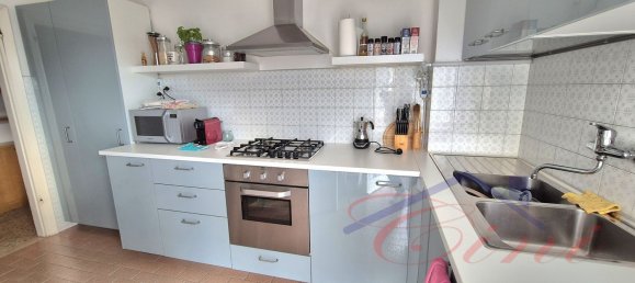 Квартира с 2 комнатами в Лекко, Италия № 336434 6