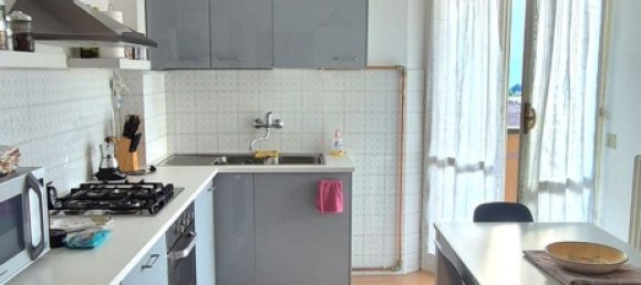 Квартира с 2 комнатами в Лекко, Италия № 336434 9