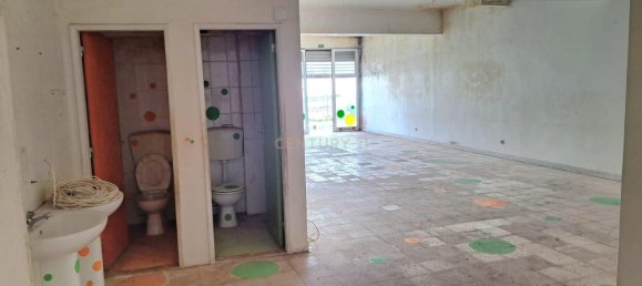 75m² Commercial property in Sintra, Portugal No. 214864 5