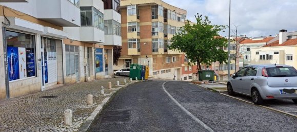 75m² Commercial property in Sintra, Portugal No. 214864 8