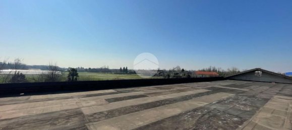 Almacén en Seriate, Italy 1450 m² No. 6406 15