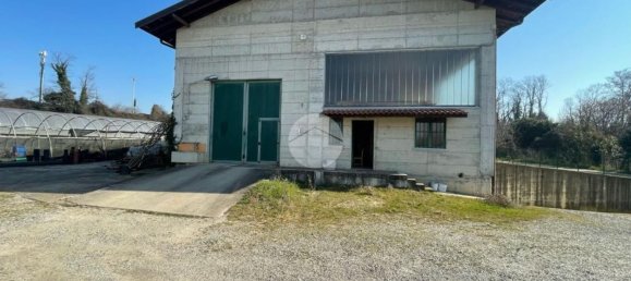 Almacén en Seriate, Italy 1450 m² No. 6406 3