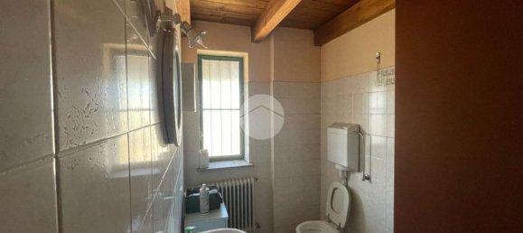 Almacén en Seriate, Italy 1450 m² No. 6406 6