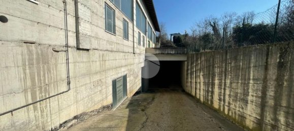 Almacén en Seriate, Italy 1450 m² No. 6406 11