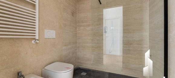 3 bedrooms Apartment in Rome, Italy No. 309260 16