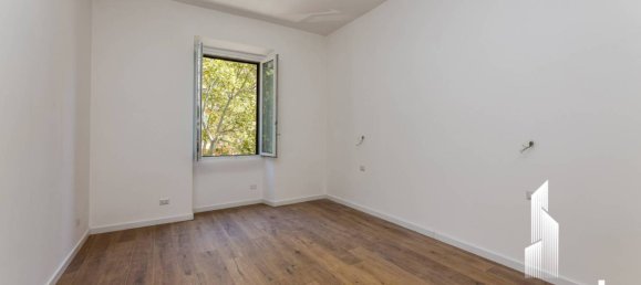 3 bedrooms Apartment in Rome, Italy No. 309260 5