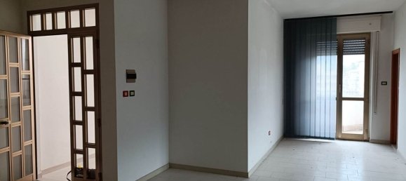 Büro in Foligno, Italy 190m², Nr. 114993 8