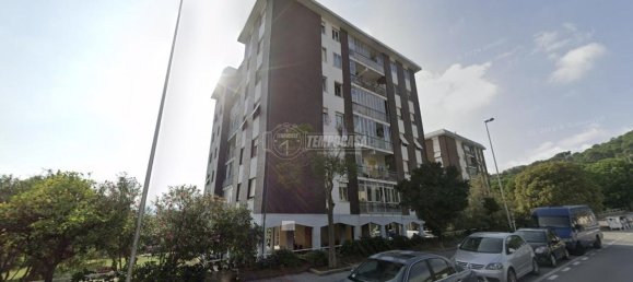 4 rooms Apartment in Savona, Italy No. 2263 12