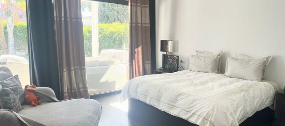 Villa de 5 dormitorios en Marbella, Spain No. 22582 3