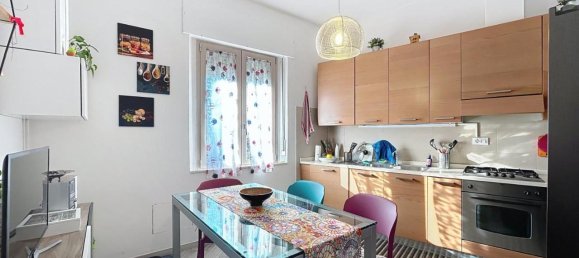 Apartamento de 4 divisões em San Giuliano Terme, Italy N.º 30194 38