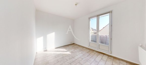 3 Schlafzimmer Wohnung in Pontault-Combault, France, Nr. 175949 6