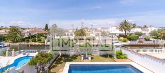 3 bedrooms Villa in Empuriabrava, Spain No. 180883 32