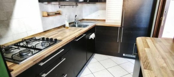 3 rooms Apartment in Rome, Italy No. 66081 4