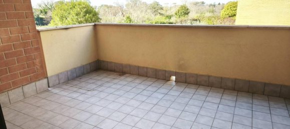 3 rooms Apartment in Rome, Italy No. 66081 22