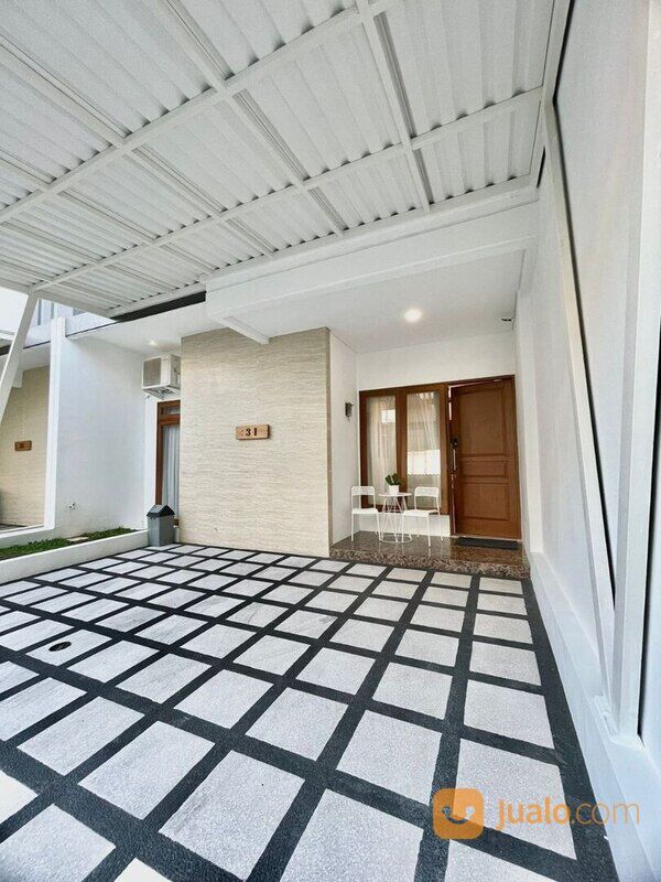 4 bedrooms House in Jakarta, Indonesia No. 1268