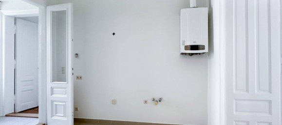 2 rooms Apartment in Penzing, Austria No. 239376 10