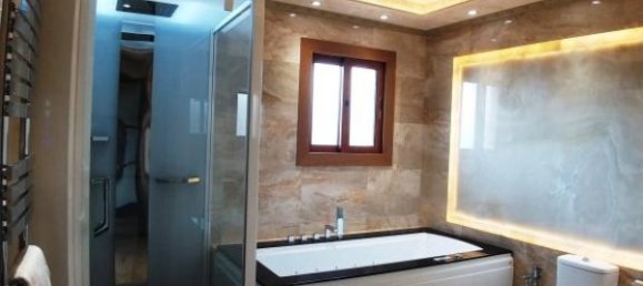 4 chambres Villa à Paphos, Cyprus No. 24974 7