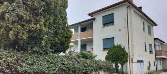 2 rooms House in Merlara, Italy No. 283702 4