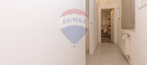 1 bedroom Apartment in Rome, Italy No. 347999 10
