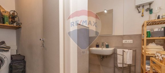 1 bedroom Apartment in Rome, Italy No. 347999 33