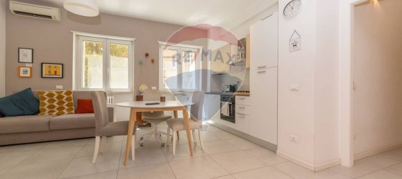 1 bedroom Apartment in Rome, Italy No. 347999 4