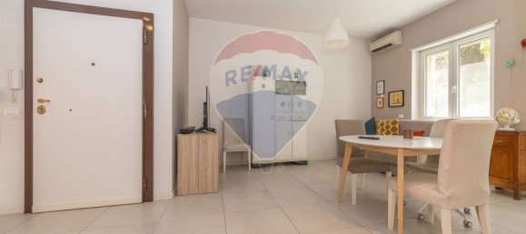1 bedroom Apartment in Rome, Italy No. 347999 3