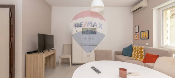 1 bedroom Apartment in Rome, Italy No. 347999 5