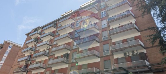 1 bedroom Apartment in Rome, Italy No. 347999 22