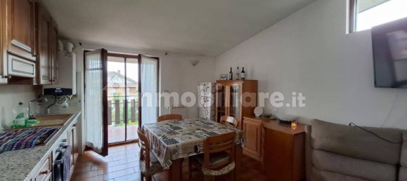 1 bedroom Apartment in Grassobbio, Italy No. 379470 2