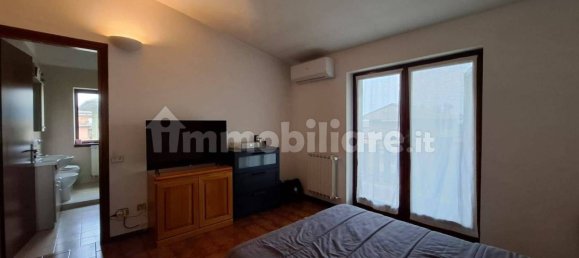 1 bedroom Apartment in Grassobbio, Italy No. 379470 5